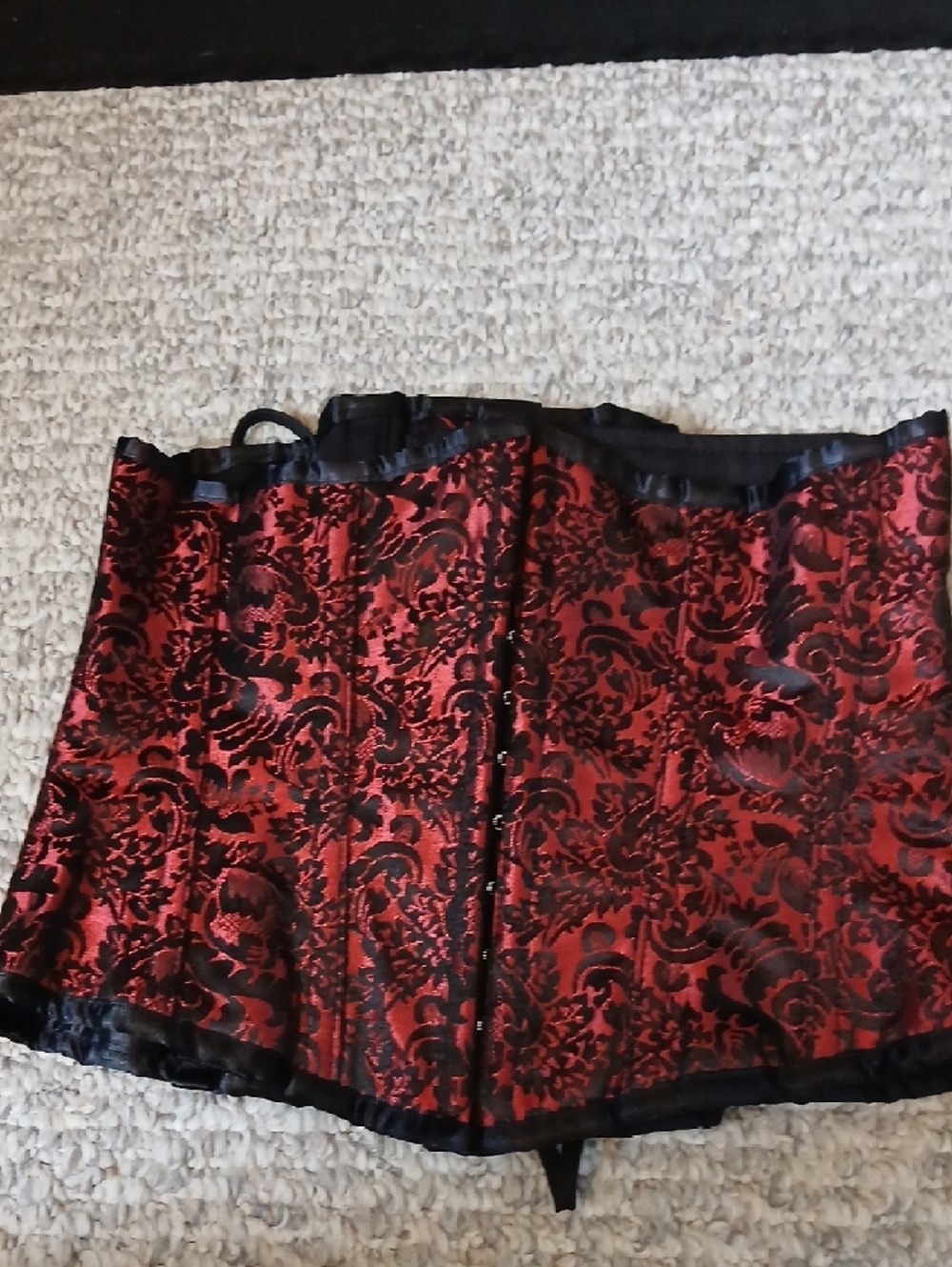 AUTHENTIC Red and Black Floral Brocade Underbust Corset - Picture 8 of 8
